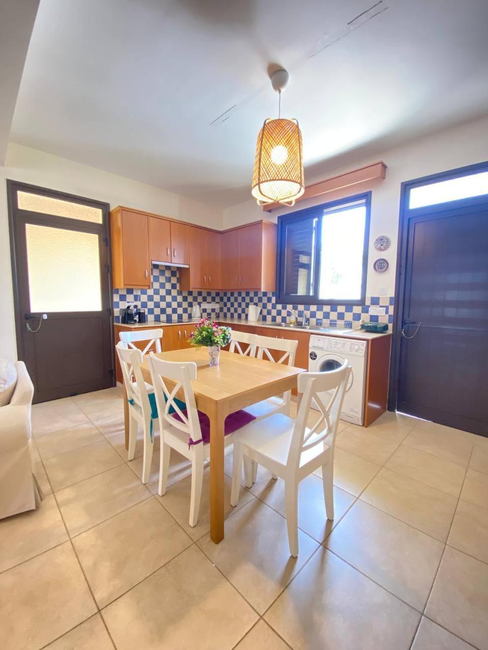 Pervolina Countryside By The Sea Villa Перволия Екстериор снимка